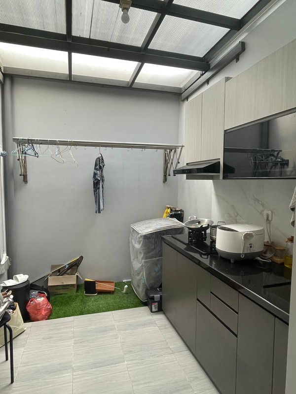 Dijual Rumah Grand Pakuwon Cluster Gladstone - 3 Kamar Tidur Modern 2 Lantai Tandes Surabaya Barat