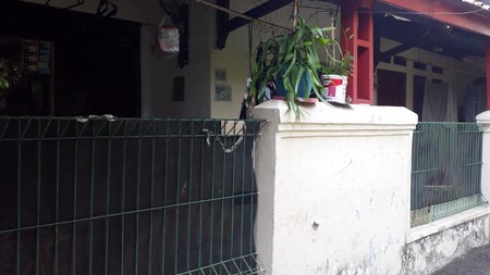 Rumah Siap Huni dengan Hunian Nyaman dan Asri di @Pesanggrahan, Jakarta Selatan