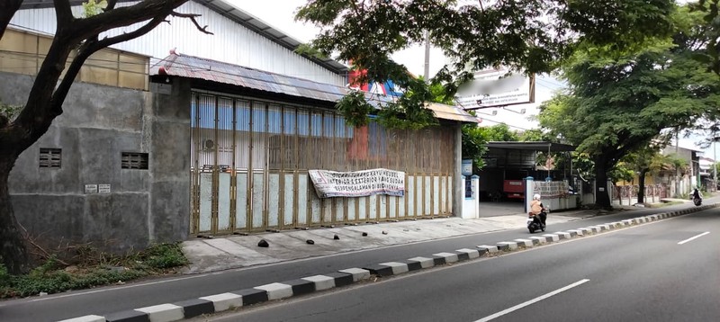  Jual Cepat, Kantor/Pabrik Strategis Di Ringroad Timur Jogja - Siap Huni