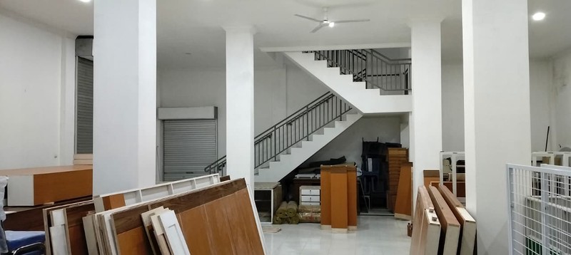  Jual Cepat, Kantor/Pabrik Strategis Di Ringroad Timur Jogja - Siap Huni