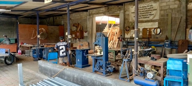  Jual Cepat, Kantor/Pabrik Strategis Di Ringroad Timur Jogja - Siap Huni