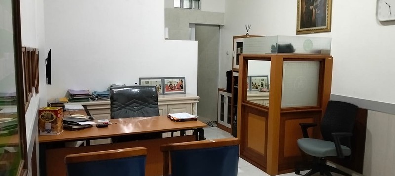  Jual Cepat, Kantor/Pabrik Strategis Di Ringroad Timur Jogja - Siap Huni