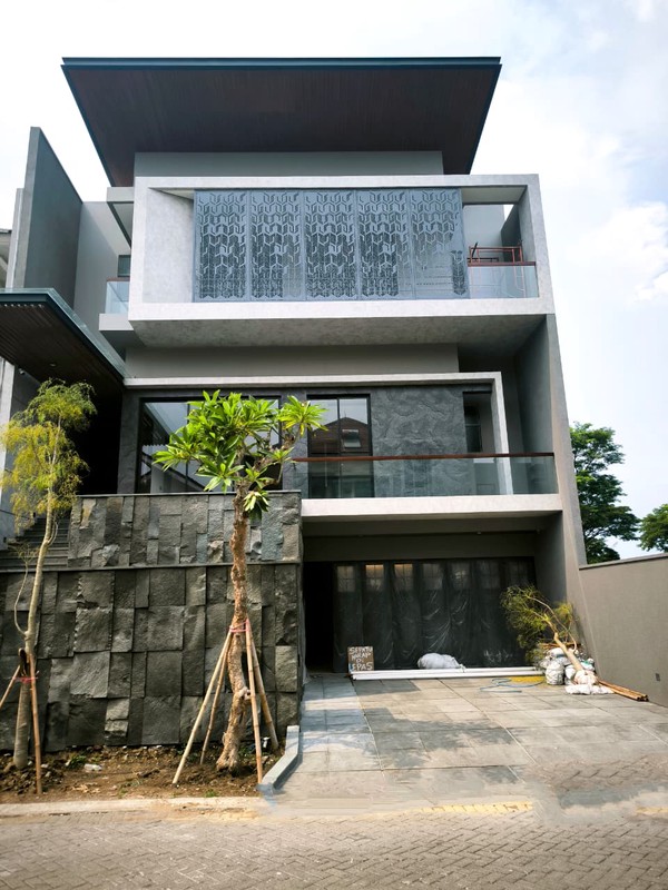 Rumah Baru Gress High Premium Quality Citraland Utama Surabaya Barat