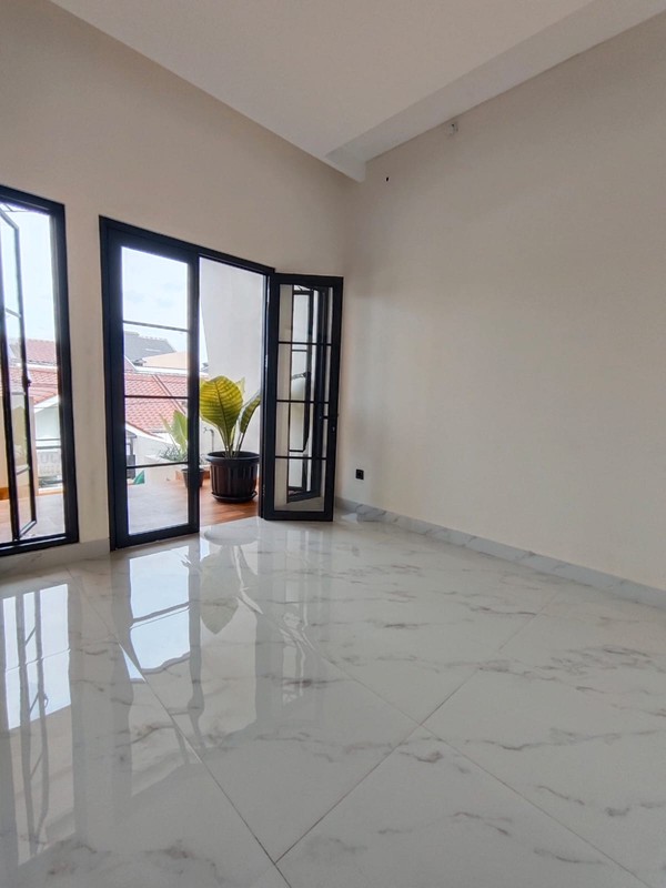 Rumah Bagus, Minimalis, 1 Lantai, dalam Cluster di Graha Bintaro