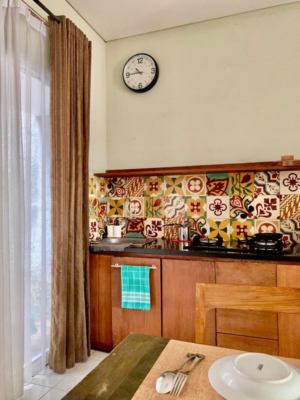 Rumah Cantik Bagus Siap Huni 2 Lantai dengan KT 3+1KM 2 Hunian Nyaman di @Bintaro Sektor 9