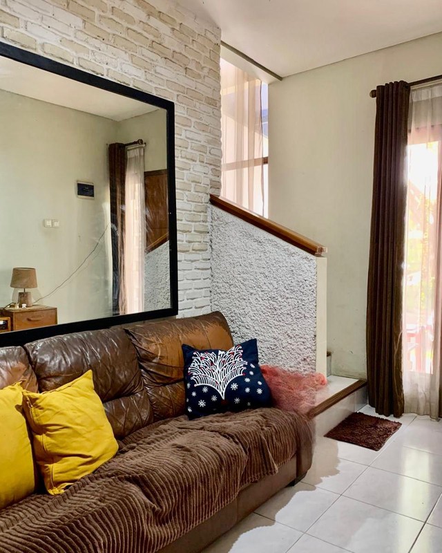 Rumah Cantik Bagus Siap Huni 2 Lantai dengan KT 3+1KM 2 Hunian Nyaman di @Bintaro Sektor 9