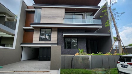 Rumah Mewah Luas Baru Gress Citraland Surabaya Cluster Terdepan 