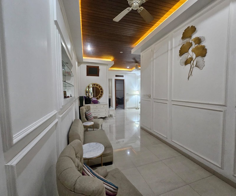 Rumah Siap Huni Terawat Di Pangkalan Jati, Cinere Dekat ke Tol