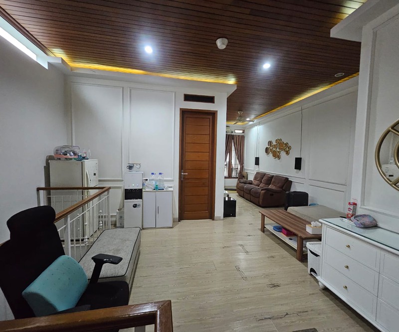 Rumah Siap Huni Terawat Di Pangkalan Jati, Cinere Dekat ke Tol