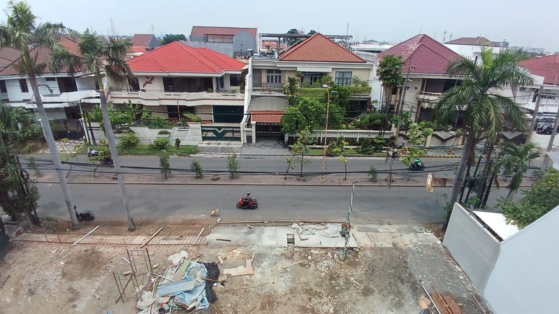 Disewakan Ruko Baru 4 Lantai Dekat Tol Banyuurip & Margomulyo