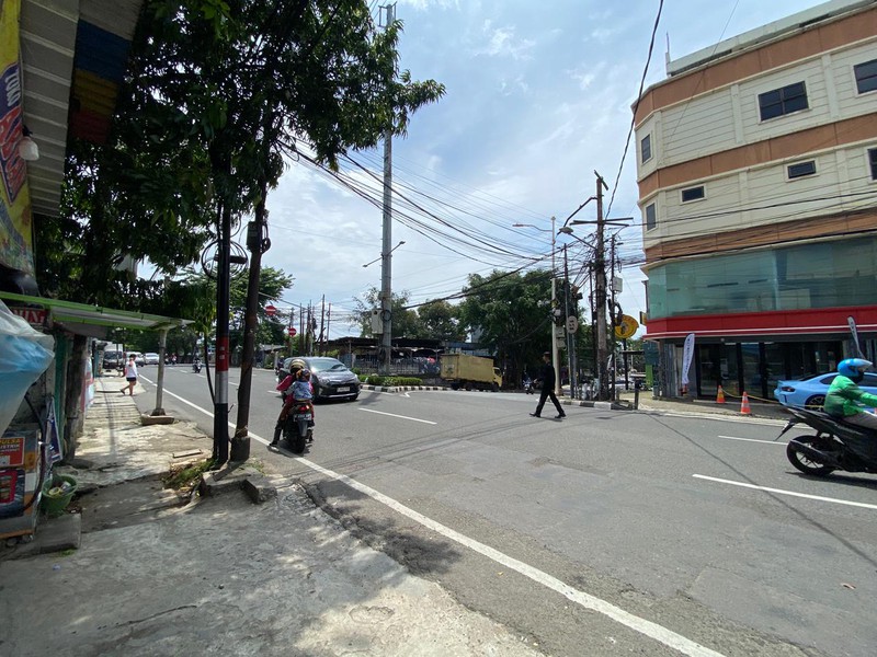 Kebayoran lama Ciputat raya gandaria tanah kusir tanah luas 759 harga dibawah njop