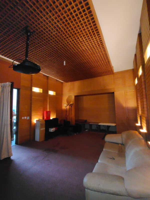 Rumah Sultan Siap Huni