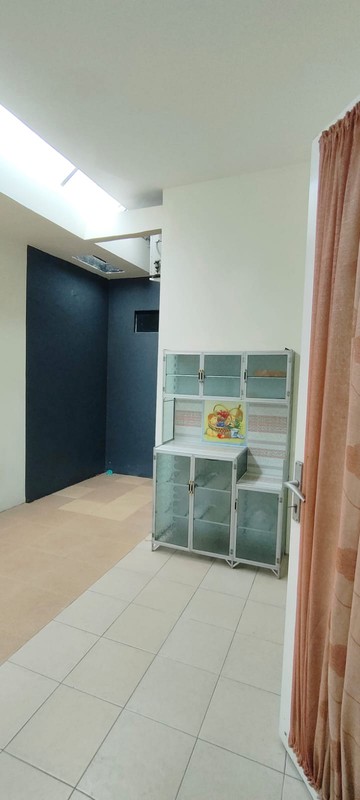 Rumah Semi Furnished 2 Lantai di Kota Wisata 