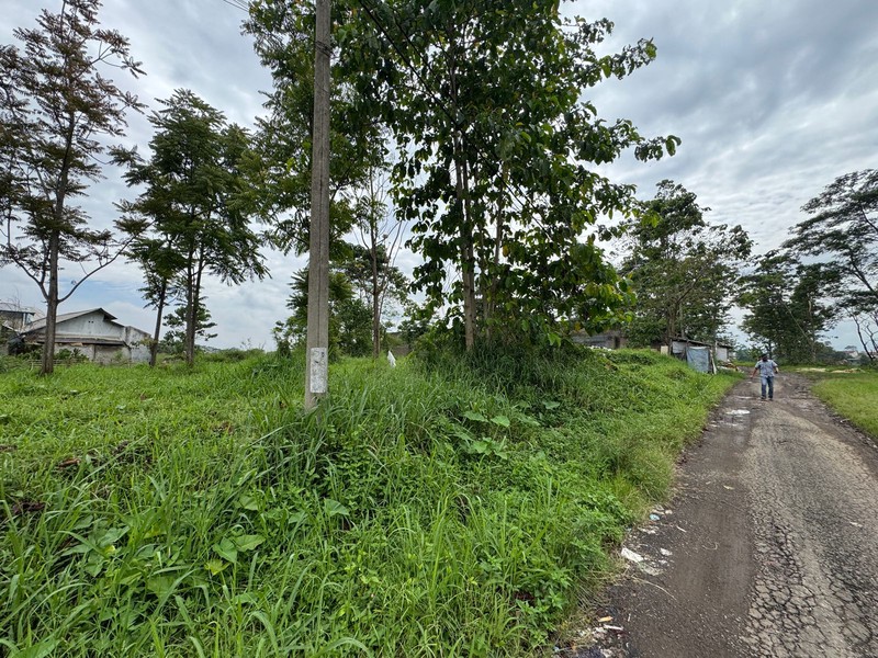 Tanah Besar di Margaasih Bandung