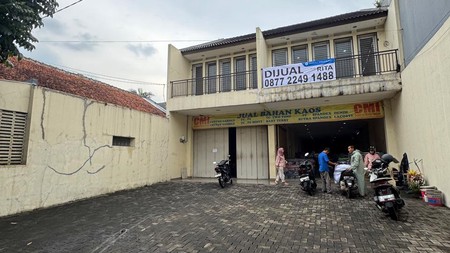 Ruko Besar Siap Pakai di Cigondewah Kidul