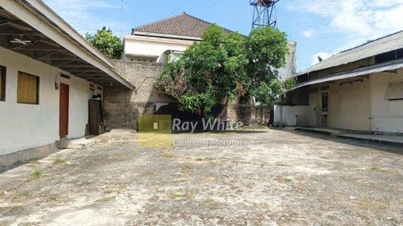 Dijual Tanah dan Bangunan di Tanjung Senang