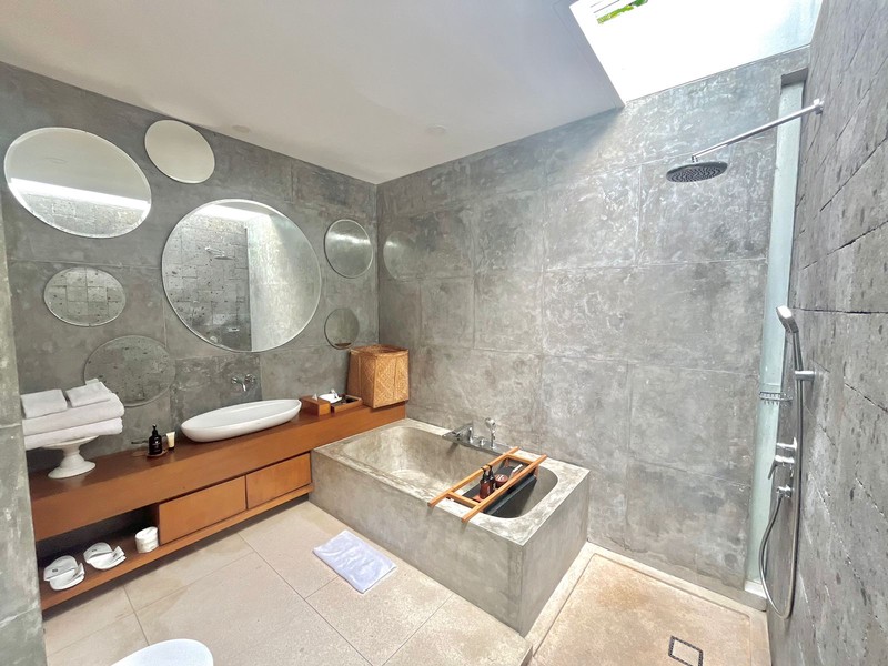 Villa 1 Bedroom Freehold In Pecatu Bali