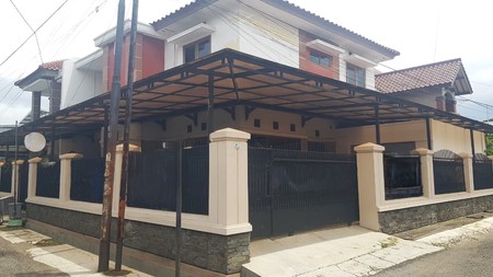 Rumah Hoek di Sayap Cijagra Buahbatu Bandung