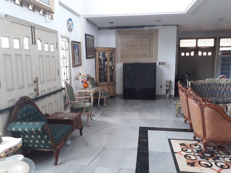 DIJUAL CEPAT RUMAH LUAS DI CONDET JAKARTA TIMUR