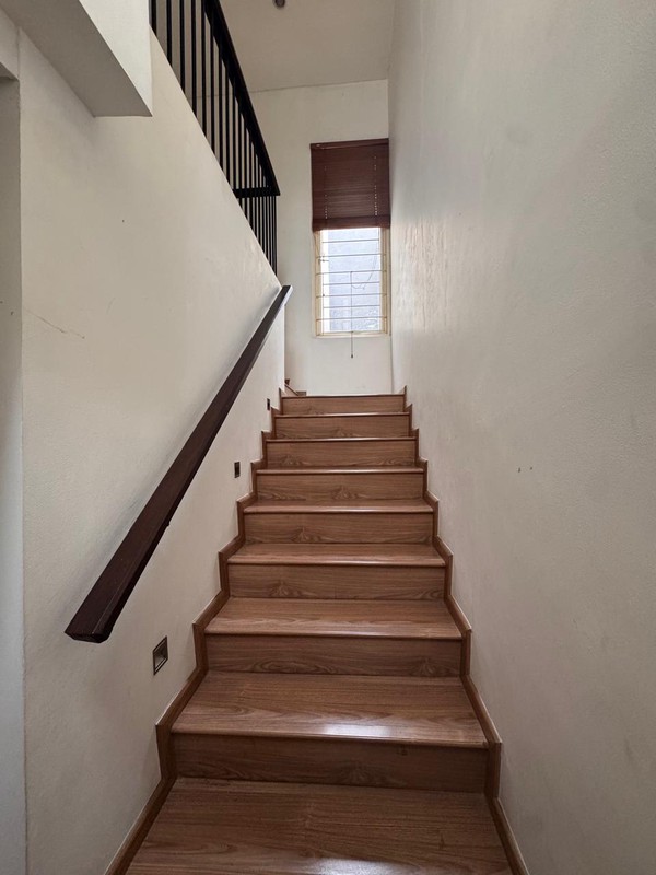 Rumah siap huni di Serenia Hills Lebak Bulus