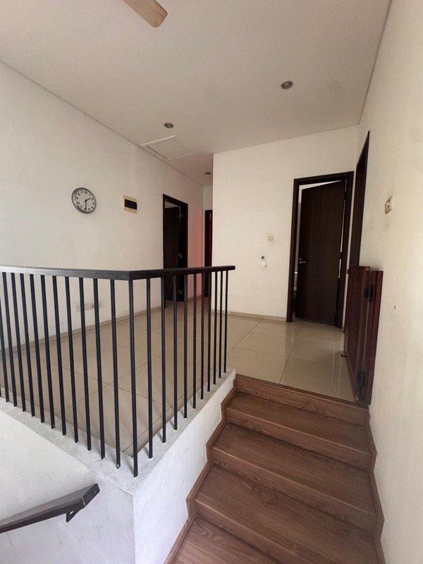 Rumah siap huni di Serenia Hills Lebak Bulus