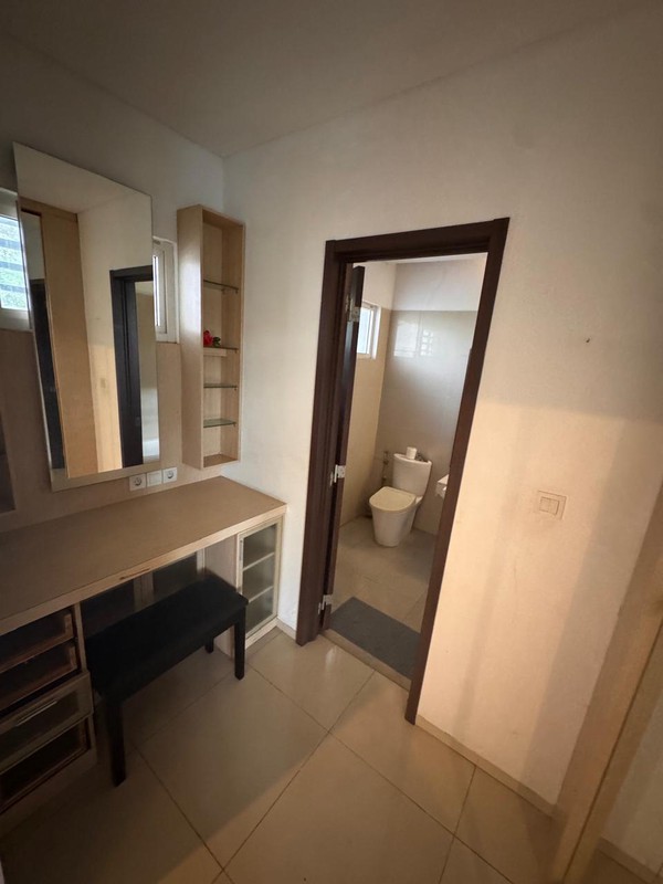 Rumah siap huni di Serenia Hills Lebak Bulus