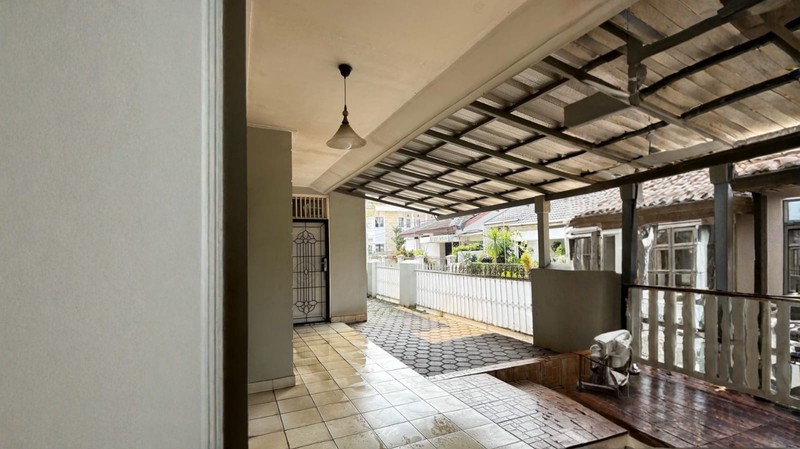 Rumah Dijual di Jati Kramat Indah Bekasi | Tanah Luas 310 m2, Bonus 2 AC, Siap Huni