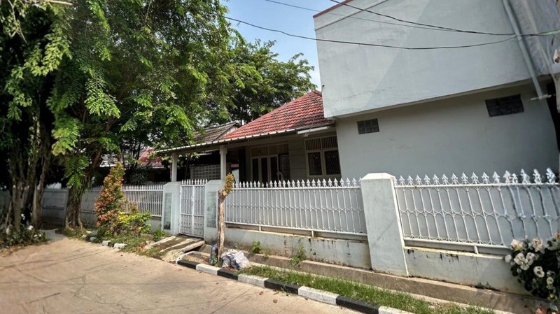 Rumah Dijual di Jati Kramat Indah Bekasi | Tanah Luas 310 m2, Bonus 2 AC, Siap Huni