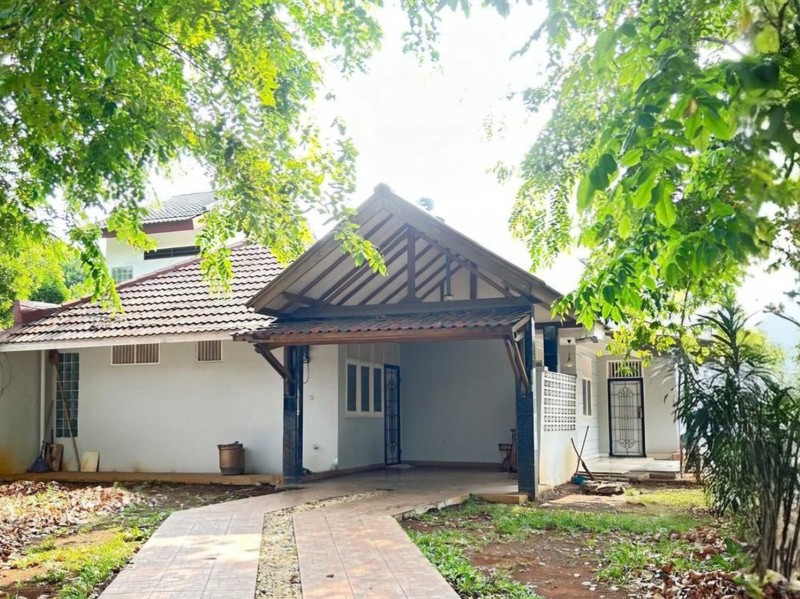 Rumah Dijual di Jati Kramat Indah Bekasi | Tanah Luas 310 m2, Bonus 2 AC, Siap Huni