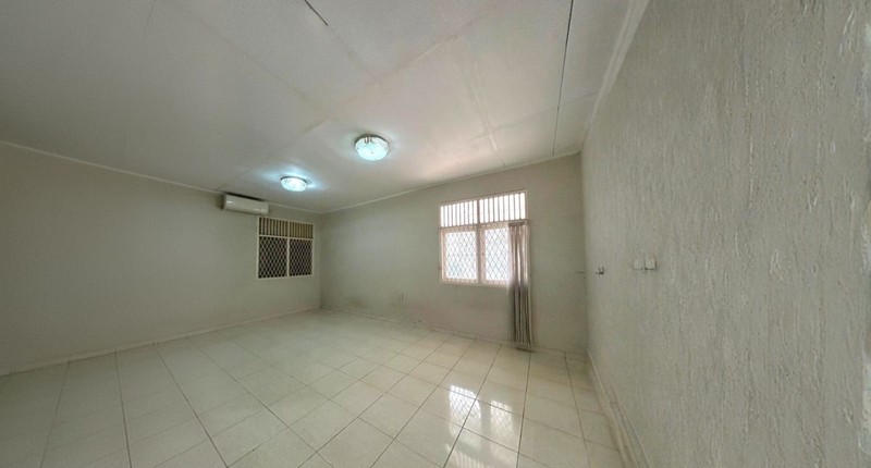 Rumah Dijual di Jati Kramat Indah Bekasi | Tanah Luas 310 m2, Bonus 2 AC, Siap Huni