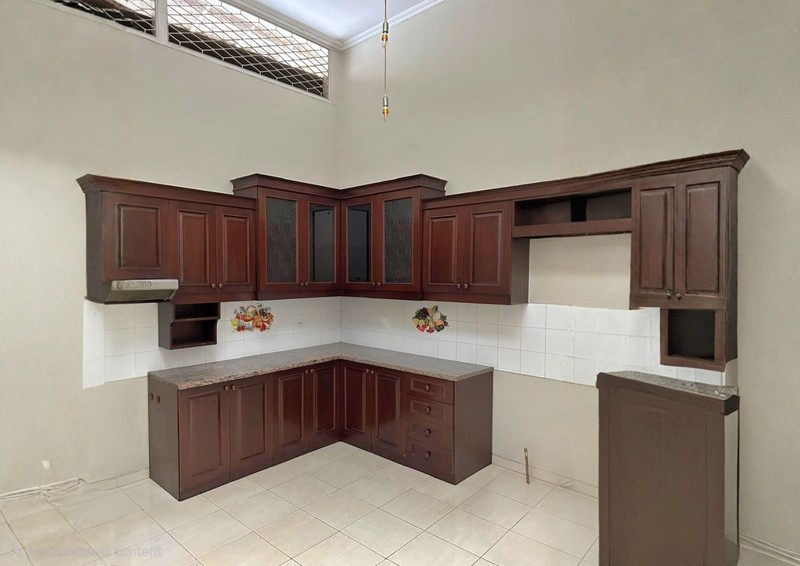 Rumah Dijual di Jati Kramat Indah Bekasi | Tanah Luas 310 m2, Bonus 2 AC, Siap Huni