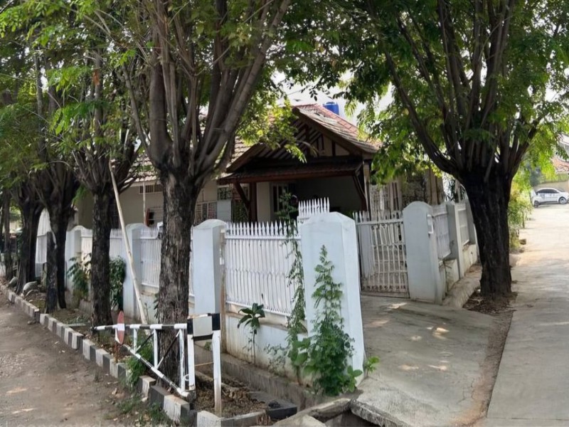 Rumah Dijual di Jati Kramat Indah Bekasi | Tanah Luas 310 m2, Bonus 2 AC, Siap Huni