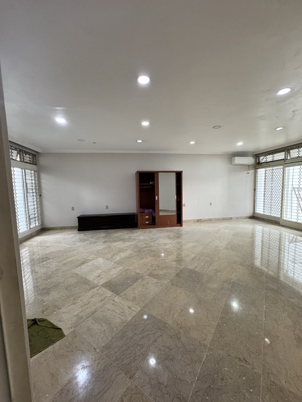 Sewa Rumah Area Kuningan 