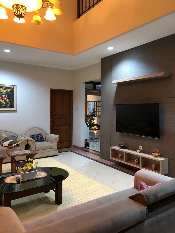 Rumah Mewah 2 Lantai di Perumahan Taman Palagan Asri , Lokasi Elite Ngaglik, Sleman