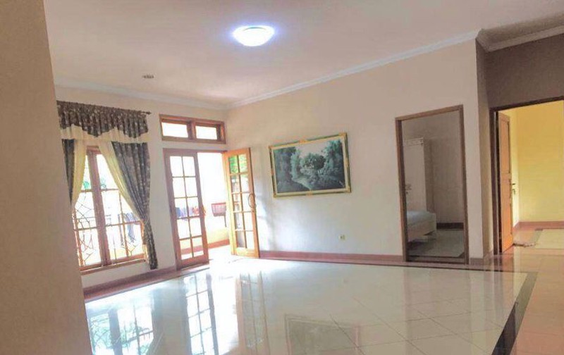 Rumah Mewah 2 Lantai di Perumahan Taman Palagan Asri , Lokasi Elite Ngaglik, Sleman