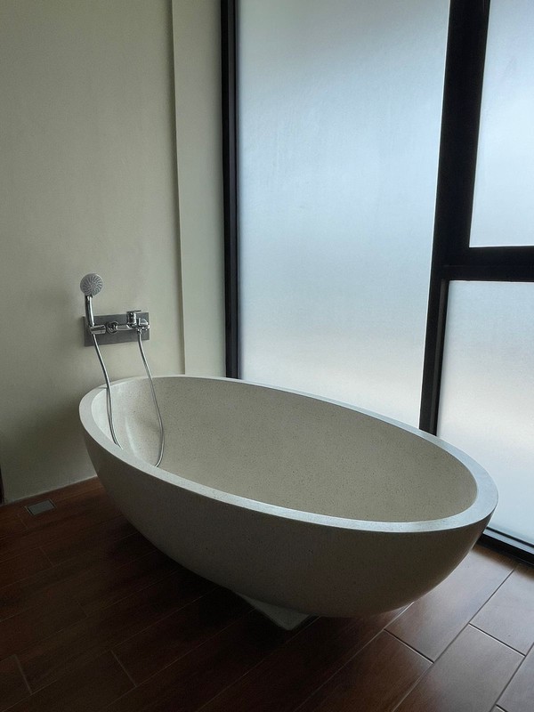 DIJUAL Rumah Modern Tropis Minimalis di komplek @Pulomas JakTim