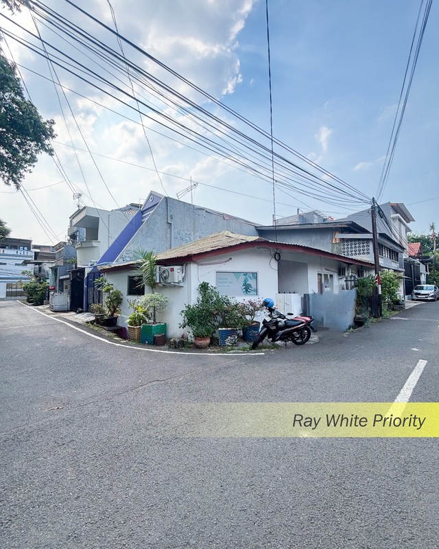 RUMAH STRATEGIS COCOK UNTUK INVESTASI KOS KOSAN DI SENEN, JAKARTA PUSAT