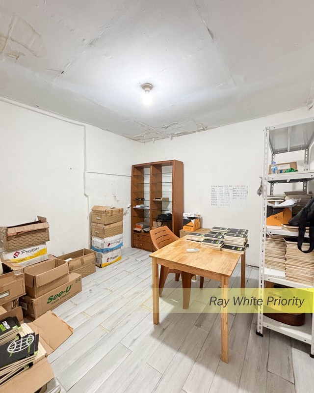 RUMAH STRATEGIS COCOK UNTUK INVESTASI KOS KOSAN DI SENEN, JAKARTA PUSAT