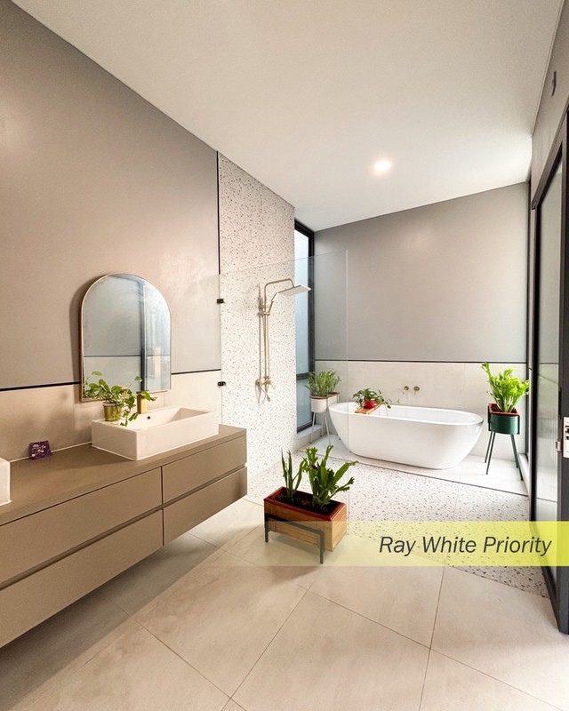 BRAND NEW HOUSE SIAP HUNI CLUSTER BAYAN VILLE BSD CITY, TANGERANG SELATAN