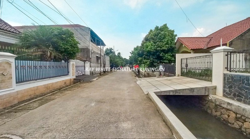 Dijual Rumah Bagus Terawat Layak Huni di Duren Sawit 