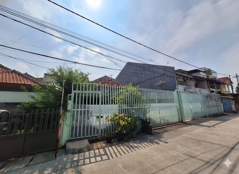 Rumah Klasik di Jelambar Grogol Jakarta Barat Strategis