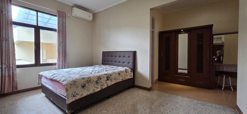 Rumah Cantik di Bumi Bintaro Permai - Siap Huni