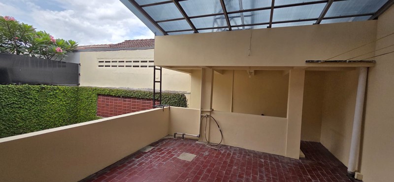 Rumah Cantik di Bumi Bintaro Permai - Siap Huni