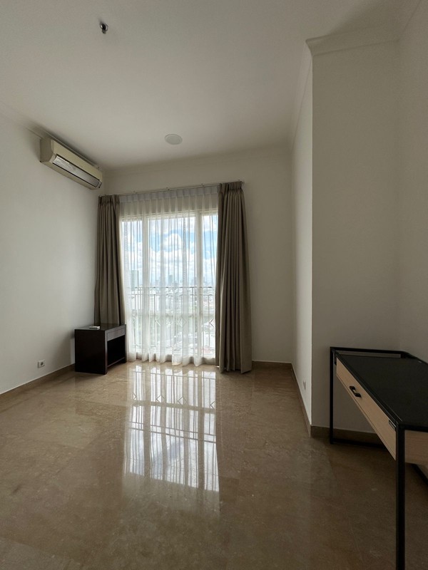 Sewa Apartement Senayan Residence Semi Penhouse - Jakarta Selatan