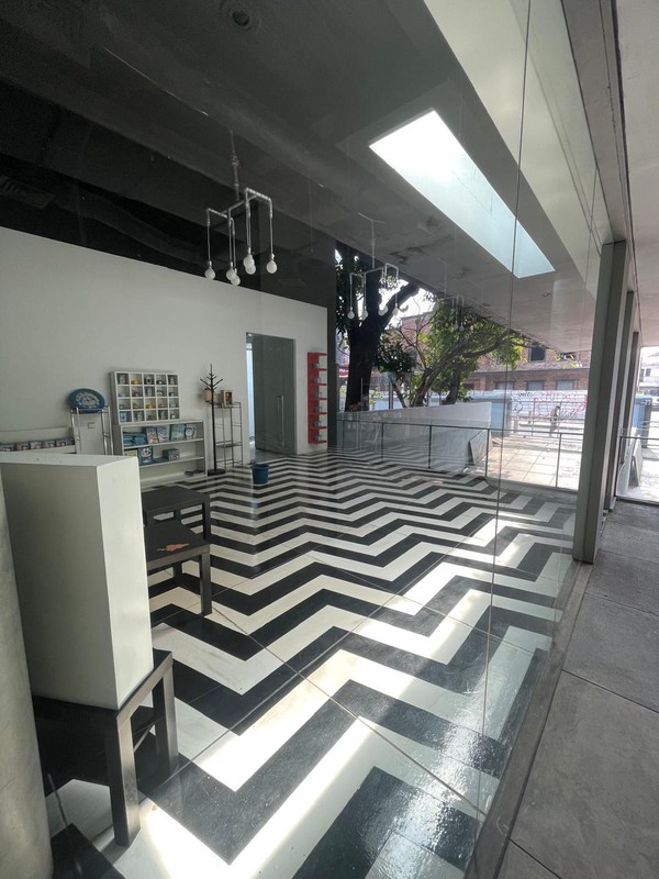 Dijual Gedung Lokasi Strategis Cocok Untuk Kantor Di Kemang, Jakarta Selatan