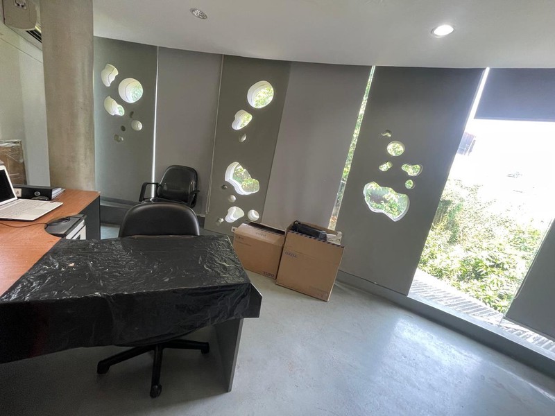 Dijual Gedung Lokasi Strategis Cocok Untuk Kantor Di Kemang, Jakarta Selatan