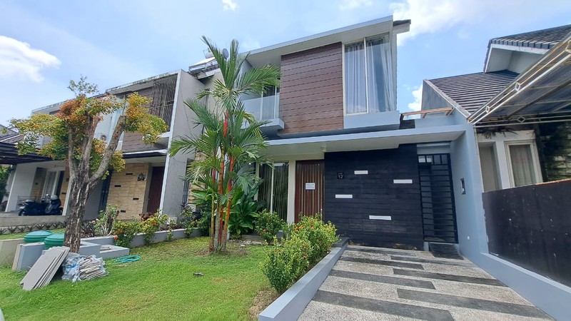 Dijual Rumah2 Lantai  dalam Perumahan Elite di Kalasan Sleman 