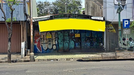Ruko Lokasi  Strategis di Kawasan Bisnis Jl. Brigjen Katamso - Yogyakarta