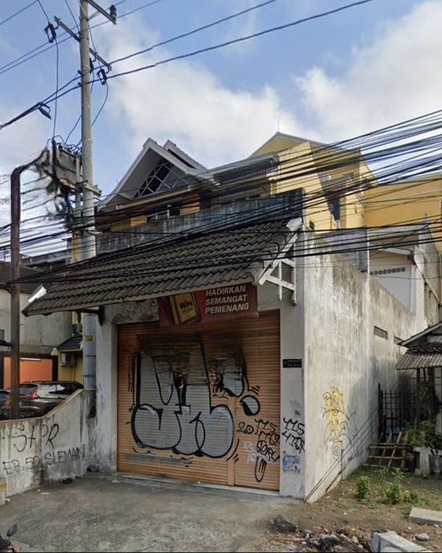 Ruko Strategis di Jl. Ring Road Utara - Depok, Sleman