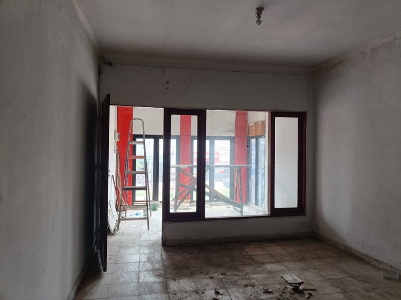 Ruko 3,5 Lantai di Otista Raya Bidara Cina Jatinegara